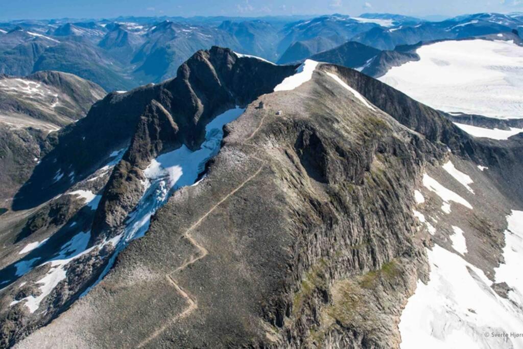 Hytte I Stryn Med Elbil Lader Exterior photo